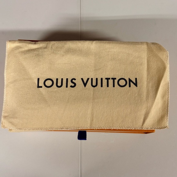 Louis Vuitton Orange Gift Box - Picture 3 of 4